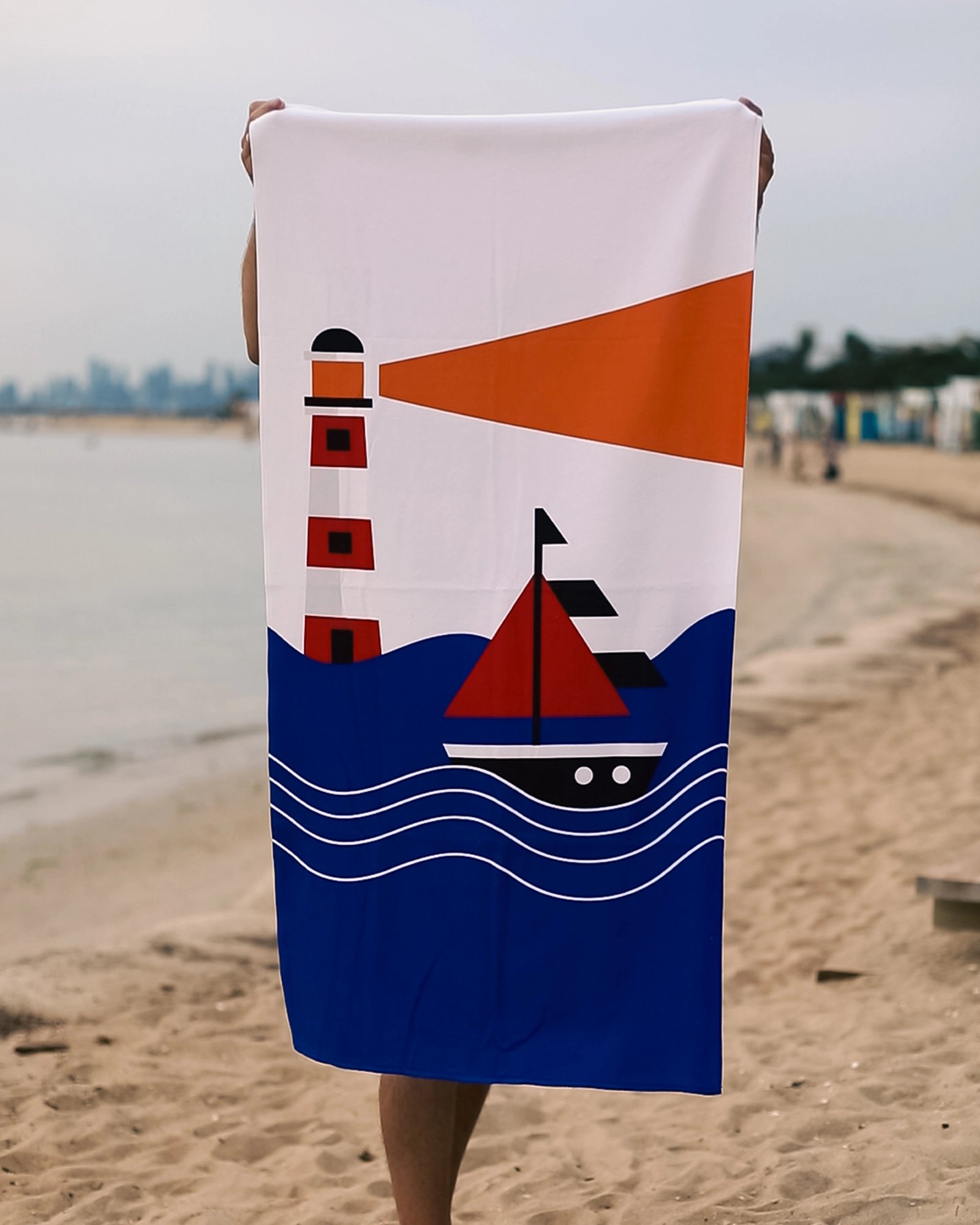 brod sa svetionikom peškir 2.webp